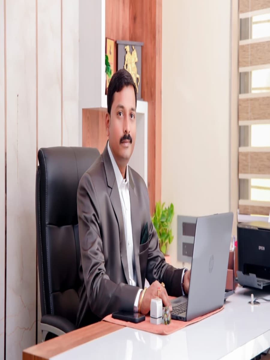 Mr. RAVINDRA CHAVAN